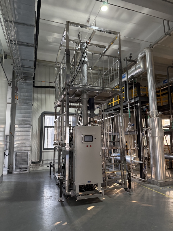 实验室精馏塔装置